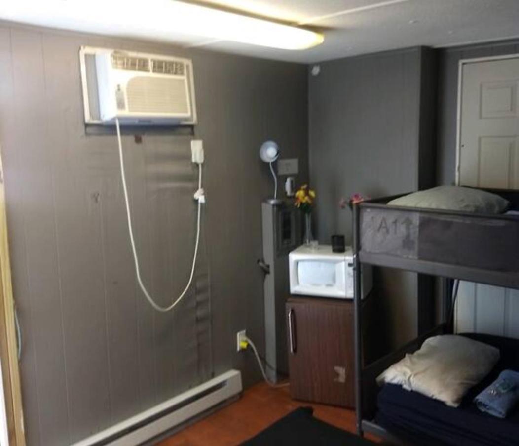Co-Ed Dorm With Fantastic Patio! Apartment Ewing Luaran gambar